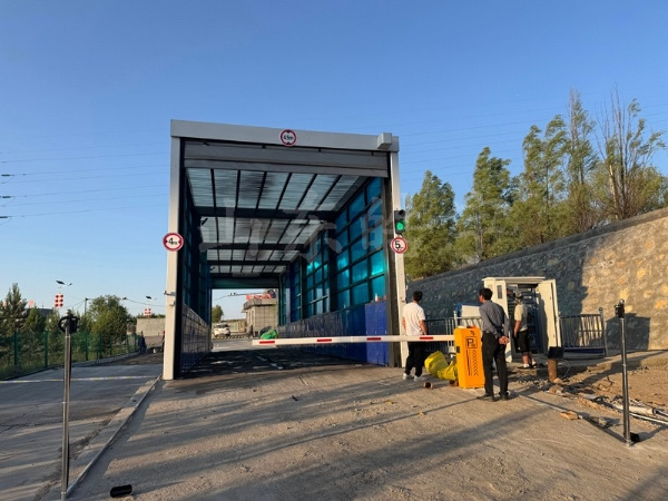 智能龙门洗车机